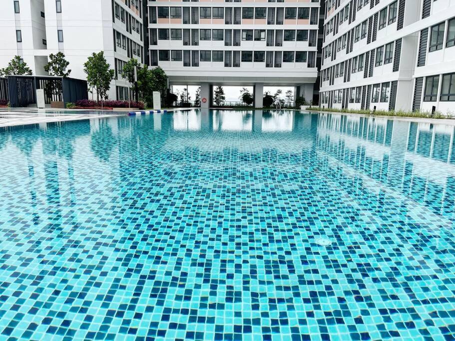 Horizon Suite Homestay, Klia By S&T Homez Sepang Luaran gambar